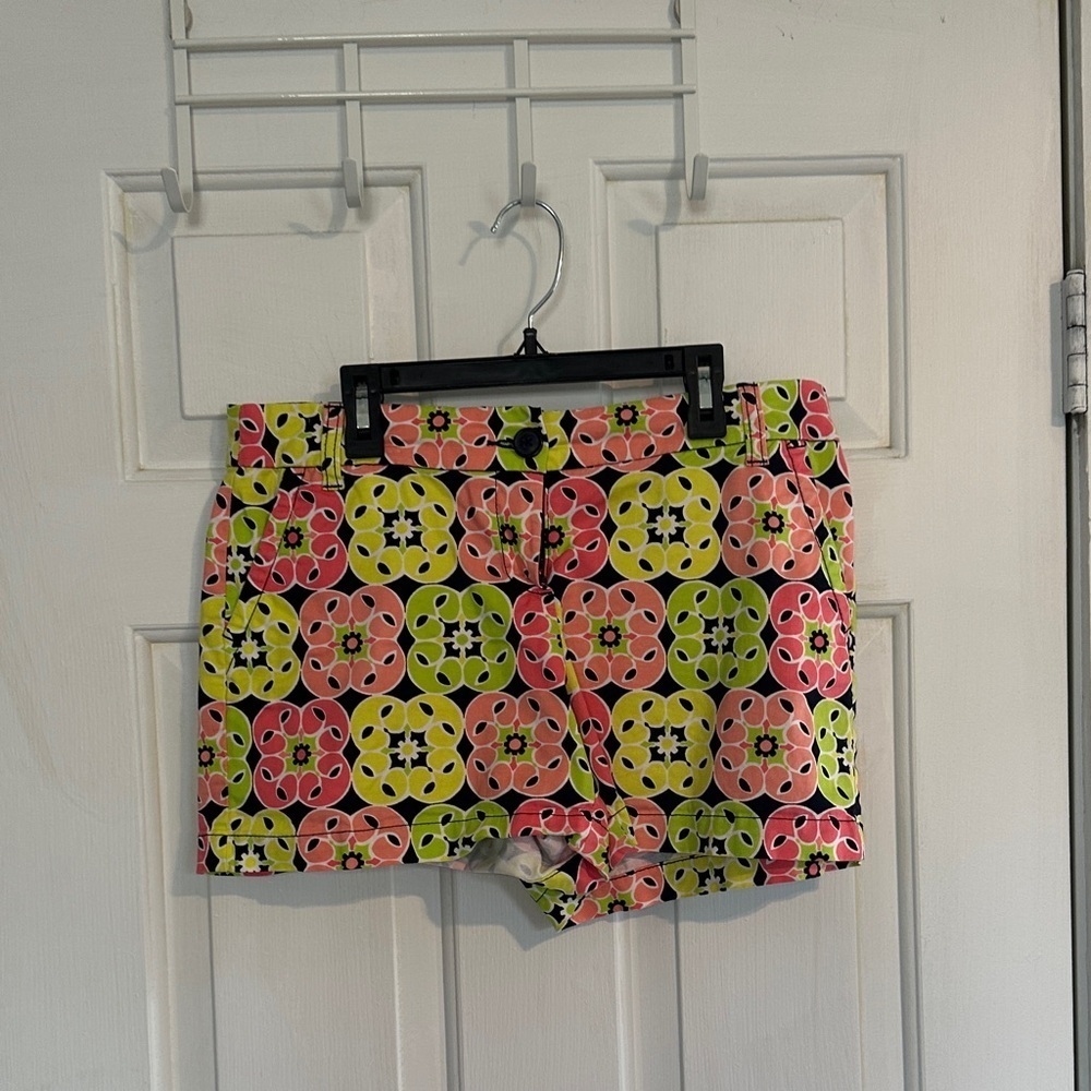 Crown & Ivy size 6P short